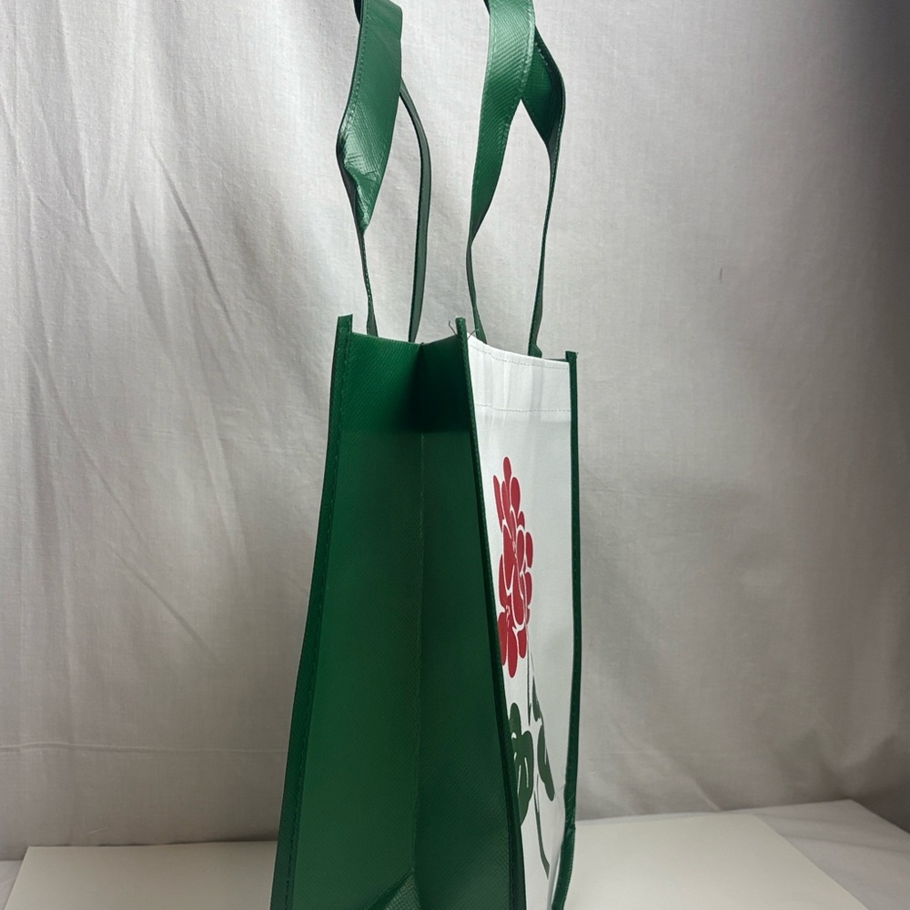 Grand Hotel Tote Bag Mackinac Island - Picture 3 of 10